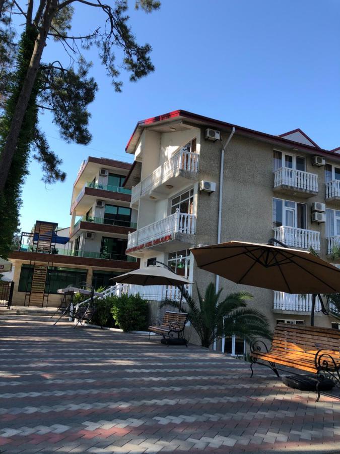 Magnetiti Hotel 우레키 외부 사진