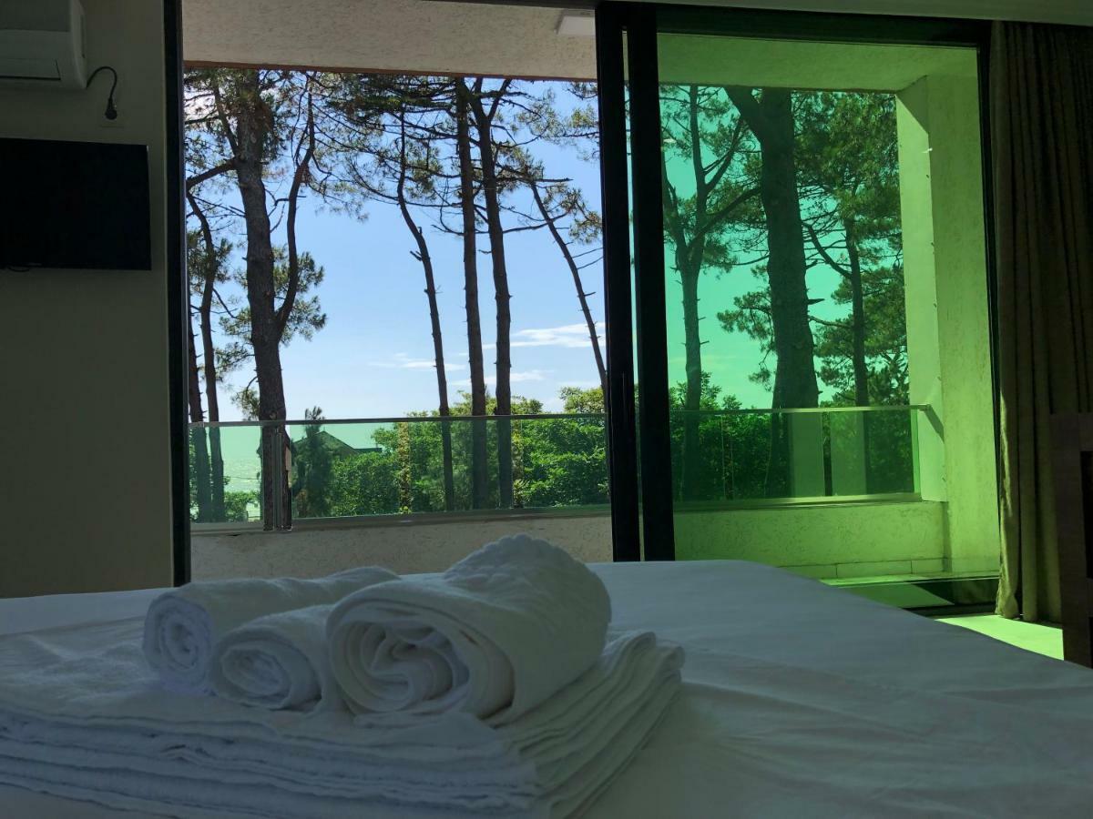 Magnetiti Hotel 우레키 외부 사진