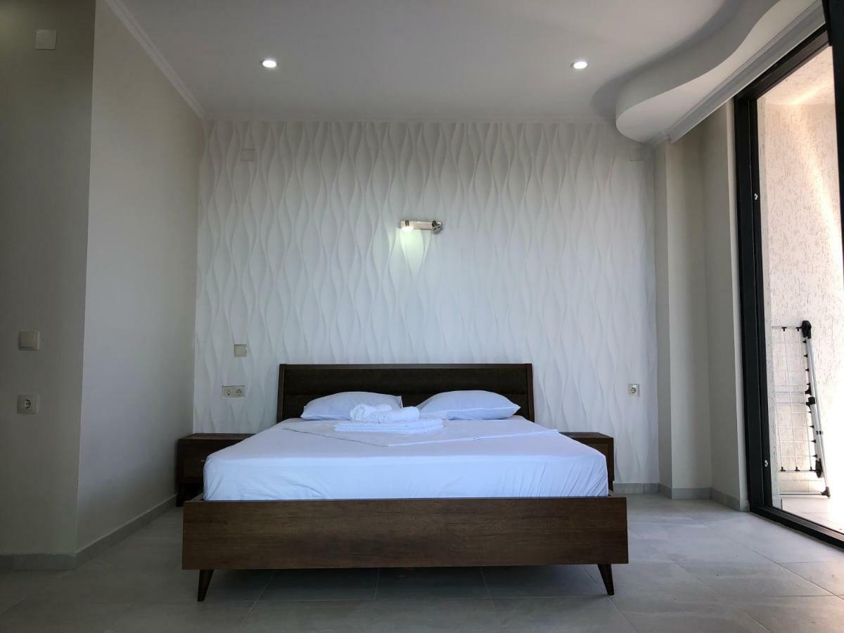 Magnetiti Hotel 우레키 외부 사진